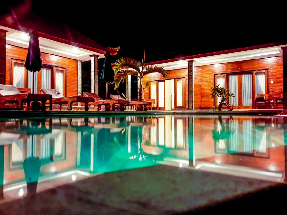 Juan Beach Bungalow Batununggul Ngoại thất bức ảnh