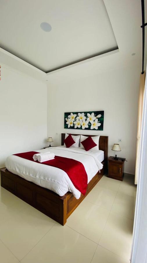 Juan Beach Bungalow Batununggul Ngoại thất bức ảnh