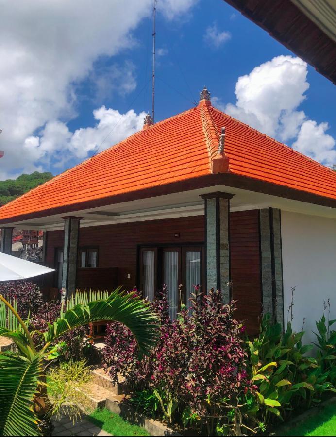 Juan Beach Bungalow Batununggul Ngoại thất bức ảnh